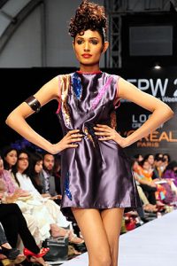 Zaiena Haider at Fashion Pakistan Week 2010