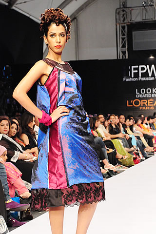 Zaiena Haider at Fashion Pakistan Week 2010