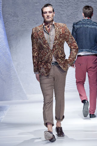 Ammar Belal at Pakistan Fashion Week London 2012 Day 2