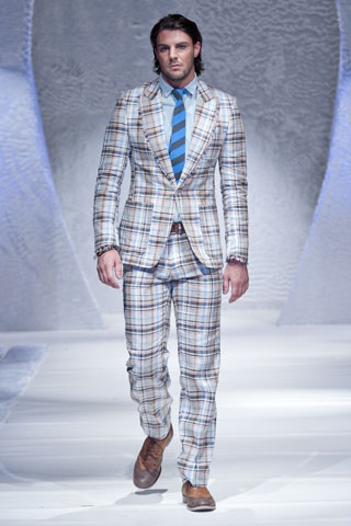 Ammar Belal at Pakistan Fashion Week London 2012 Day 2