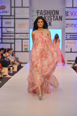 Ayesha & Somaiya at Fashion Pakistan Week 2012 Day 2
