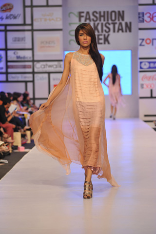 Ayesha & Somaiya at Fashion Pakistan Week 2012 Day 2