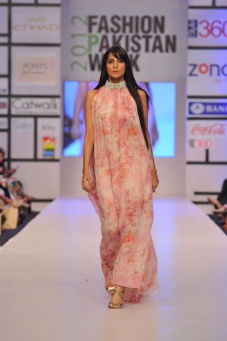 Ayesha & Somaiya at Fashion Pakistan Week 2012 Day 2