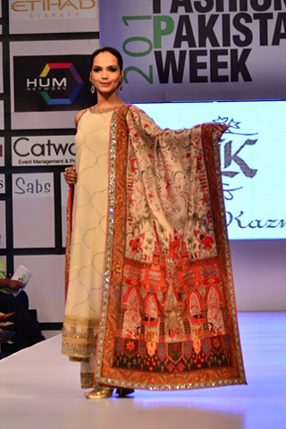 Bunto Kazmi at Fashion Pakistan Week Day 1