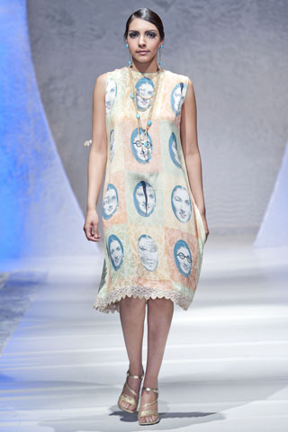 Deepak Perwani at Pakistan Fashion Week London 2012 Day 2