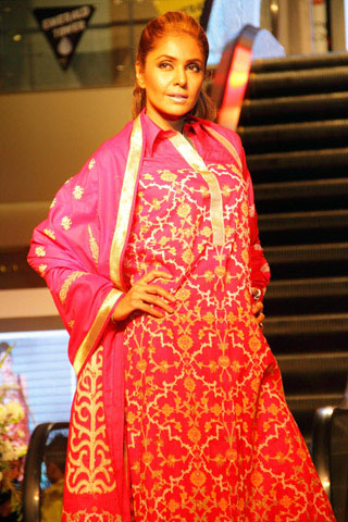 Faiza Samee Eid Lawn Collection 2012 by Al Karam