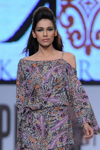 Fayeza Ansari at PFDC Sunsilk Fashion Week 2012