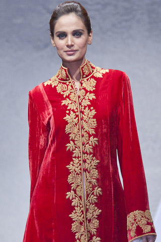 Maheen Khan at Pakistan Fashion Week London 2012