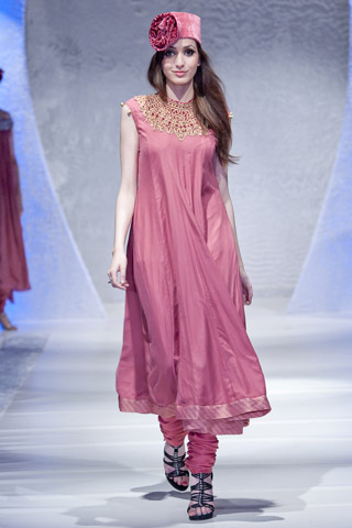 Nauman Arfeen at Pakistan Fashion Week London 2012 Day 2