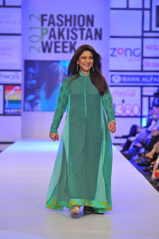 Nomi Ansari at Fashion Pakistan Week 2012 Day 3