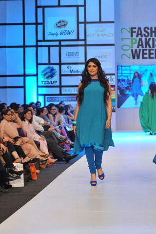 Nomi Ansari at Fashion Pakistan Week 2012 Day 3