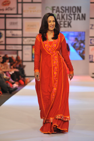 Nomi Ansari at Fashion Pakistan Week 2012 Day 3