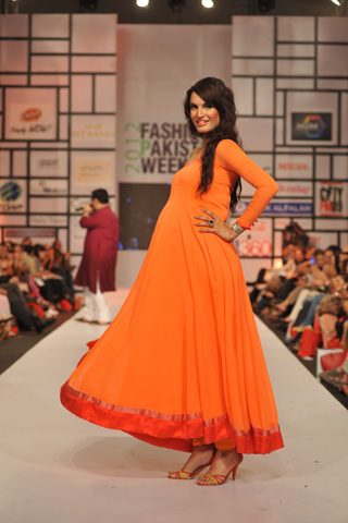 Nomi Ansari at Fashion Pakistan Week 2012 Day 3