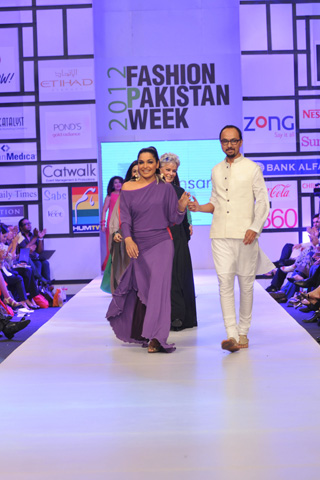 Nomi Ansari at Fashion Pakistan Week 2012 Day 3