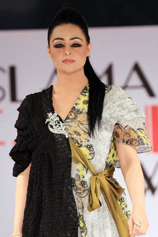 Sadia Designer Lawn Collection at Islamabad Fashion Week