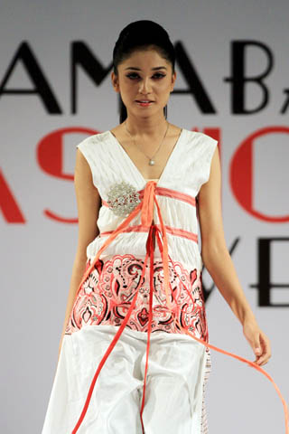 Sadia Designer Lawn Collection at Islamabad Fashion Week