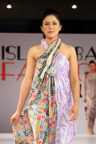 Sadia Designer Lawn Collection at Islamabad Fashion Week