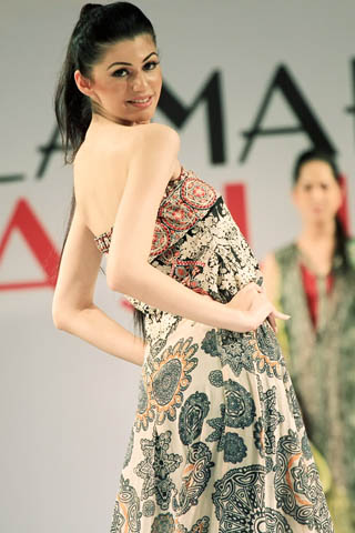Sadia Designer Lawn Collection at Islamabad Fashion Week