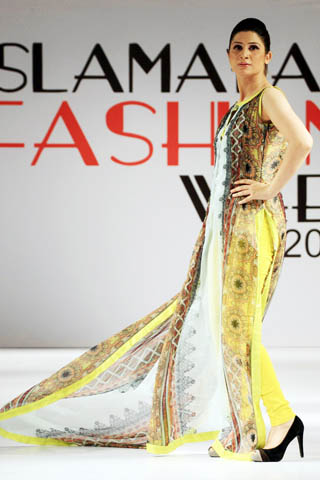 Sadia Designer Lawn Collection at Islamabad Fashion Week A/W 2012