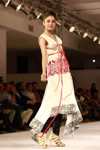 Sadia Designer Lawn Collection at Islamabad Fashion Week A/W 2012