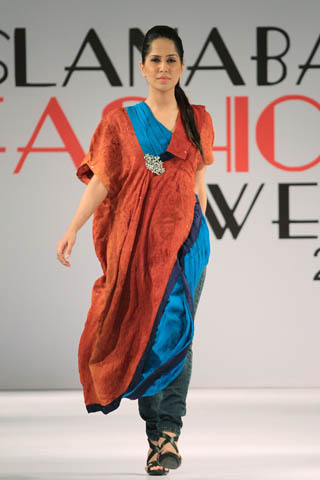Sadia Designer Lawn Collection at Islamabad Fashion Week A/W 2012