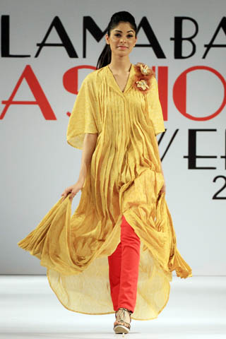 Sadia Designer Lawn Collection at Islamabad Fashion Week A/W 2012