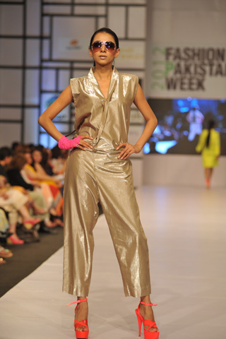 Sanam Chaudhri at Fashion Pakistan Week 2012 Day 1