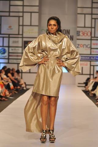 Sanam Chaudhri at Fashion Pakistan Week 2012 Day 1