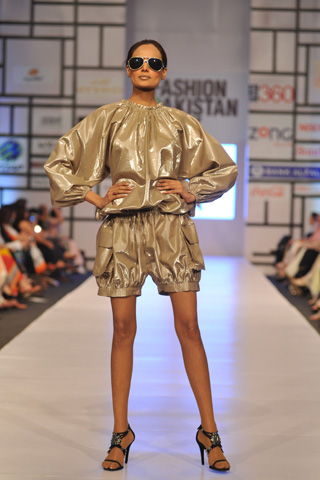 Sanam Chaudhri at Fashion Pakistan Week 2012 Day 1