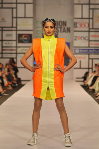Sanam Chaudhri at Fashion Pakistan Week 2012 Day 1