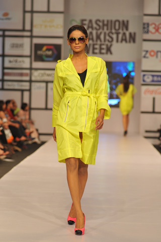 Sanam Chaudhri at Fashion Pakistan Week 2012 Day 1