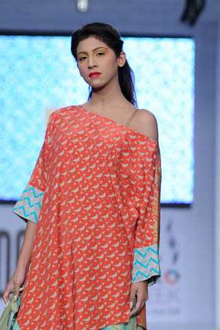 Sania Maskatiya at PFDC Sunsilk Fashion Week 2012