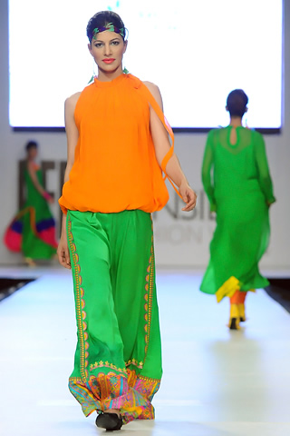 Somal Halepoto at PFDC Sunsilk Fashion Week 2012 Day 3