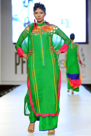 Somal Halepoto at PFDC Sunsilk Fashion Week 2012 Day 3