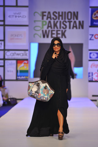 Tapu Javeri at Fashion Pakistan Week 2012 Day 4