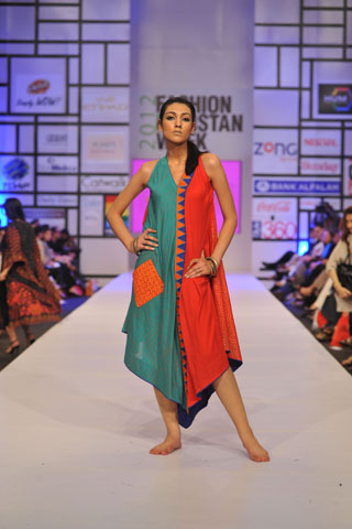 Warda Saleem at Fashion Pakistan Week 2012 Day 3