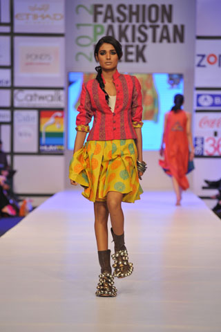 Warda Saleem at Fashion Pakistan Week 2012 Day 3