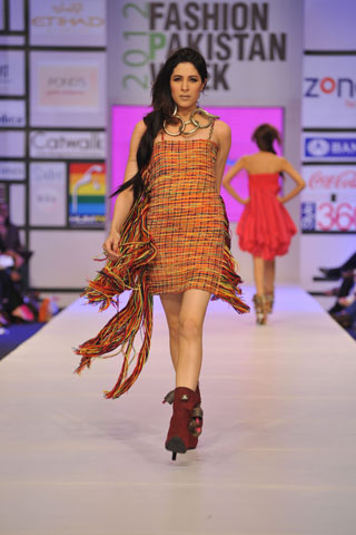 Warda Saleem at Fashion Pakistan Week 2012 Day 3