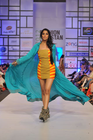 Warda Saleem at Fashion Pakistan Week 2012 Day 3
