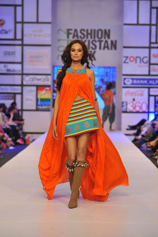 Warda Saleem at Fashion Pakistan Week 2012 Day 3