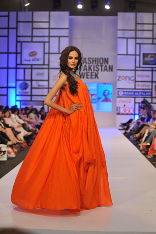 Warda Saleem at Fashion Pakistan Week 2012 Day 3