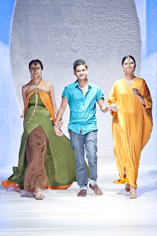 Zaheer Abbas at Pakistan Fashion Week London 2012 Day 2