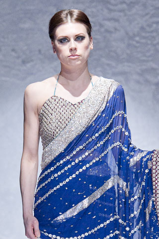 Zainab Sajid at Pakistan Fashion Week London 2012