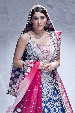 Zainab Sajid at Pakistan Fashion Week London 2012