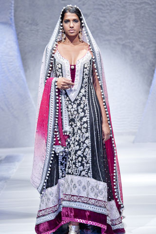 Zainab Sajid at Pakistan Fashion Week London 2012 Day 1