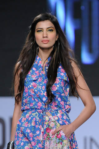 Zara Shahjahan at PFDC Sunsilk Fashion Week 2012