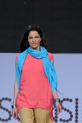 Zara Shahjahan at PFDC Sunsilk Fashion Week 2012