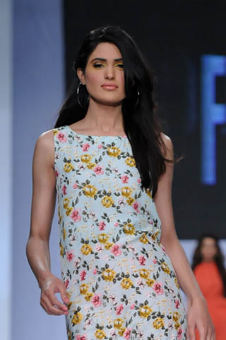 Zara Shahjahan at PFDC Sunsilk Fashion Week 2012