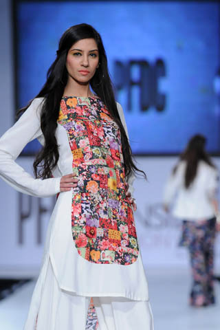 Zara Shahjahan at PFDC Sunsilk Fashion Week 2012 Day 4