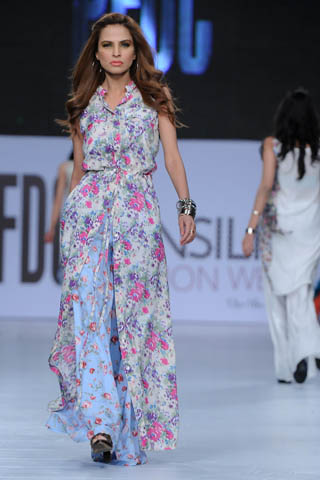 Zara Shahjahan at PFDC Sunsilk Fashion Week 2012 Day 4